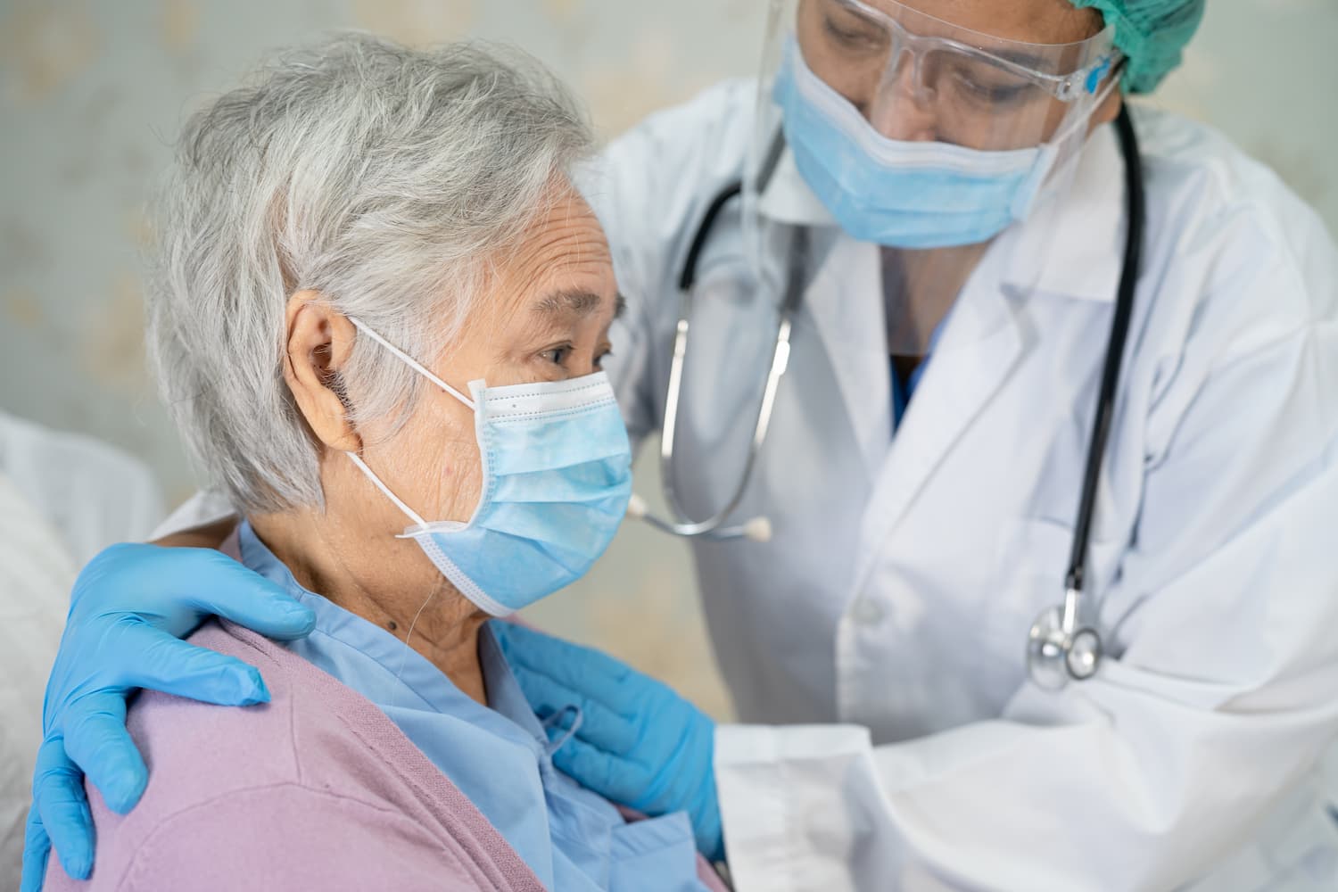 doctor-checking-asian-senior-woman-patient-wearing-face-mask-protect-infection-coronavirus (1)